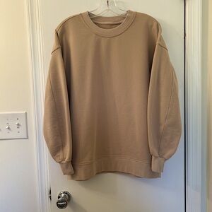 Lululemon - Perfectly Oversized Crew